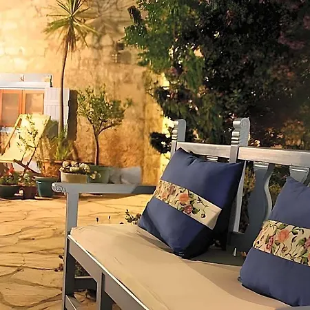 1882 Hotel 4*